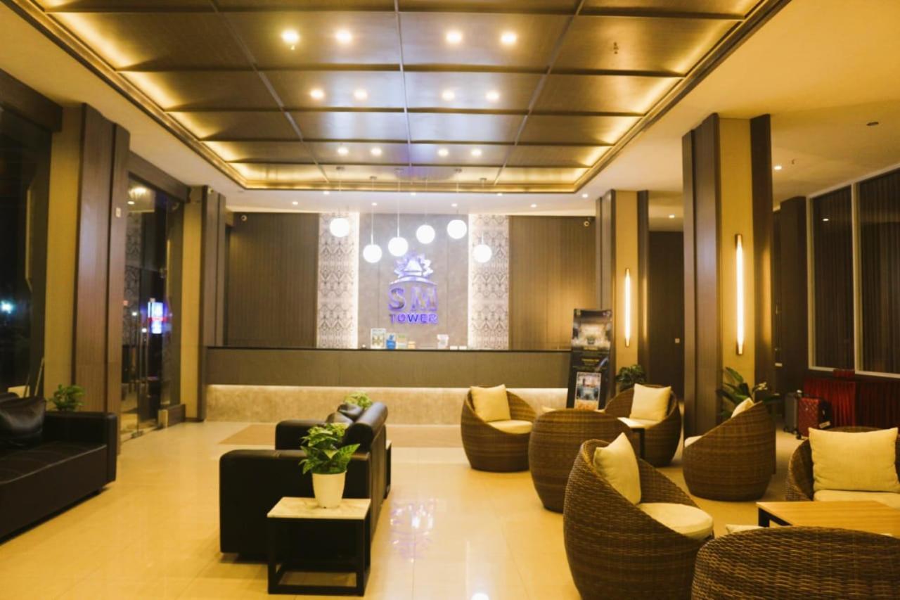 Sm Tower Hotel And Convention Berau Tanjung Redep Bagian luar foto