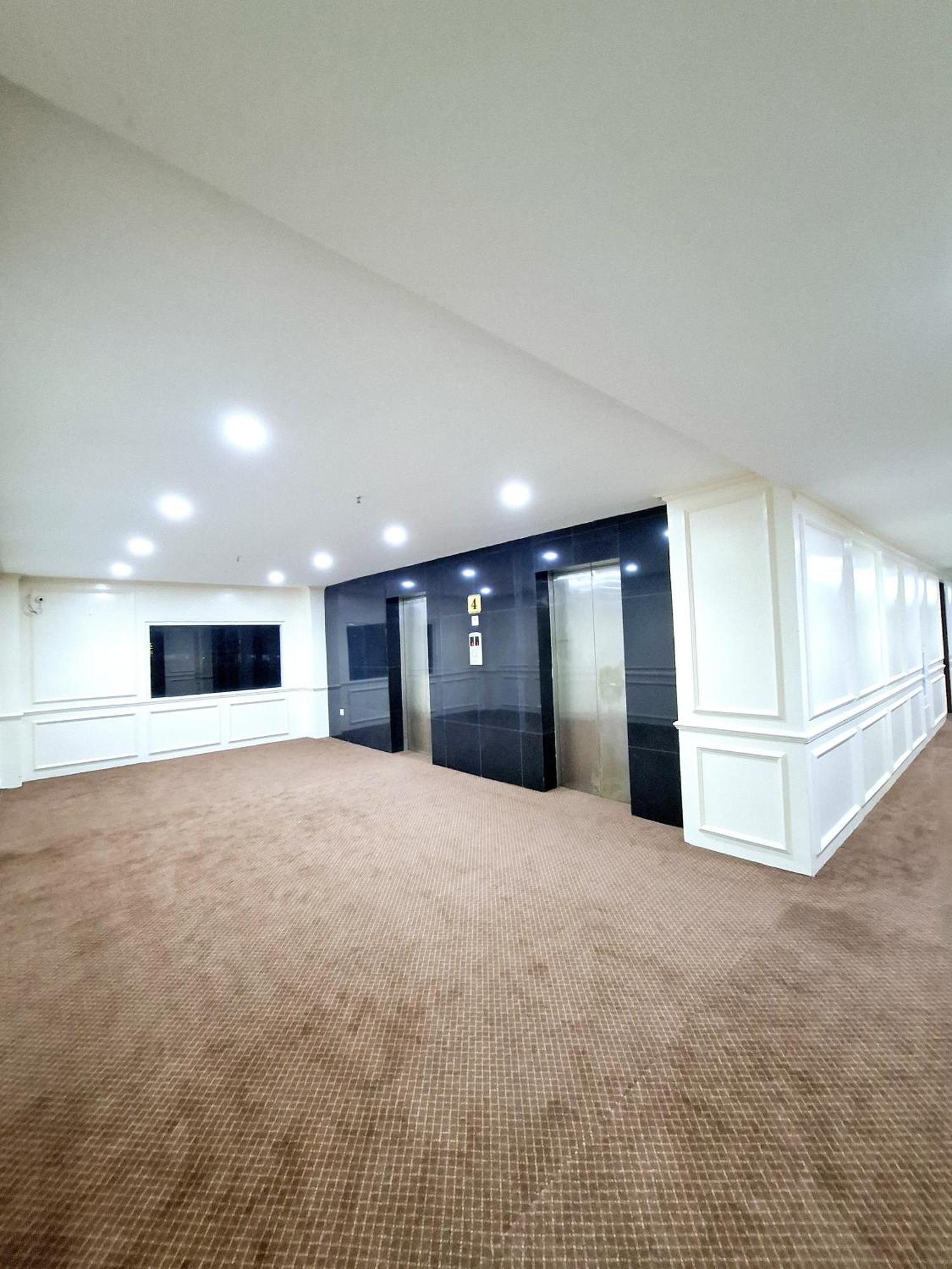 Sm Tower Hotel And Convention Berau Tanjung Redep Bagian luar foto